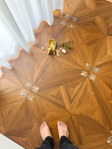 <span class=keywords><strong>Pavimento</strong></span> in Legno di Teak Birmano - Design <span class=keywords><strong>Parquet</strong></span> Shell Art, Ecologico E0 <span class=keywords><strong>per</strong></span> Riscaldamento <span class=keywords><strong>a</strong></span> <span class=keywords><strong>Pavimento</strong></span> - Product Image 5