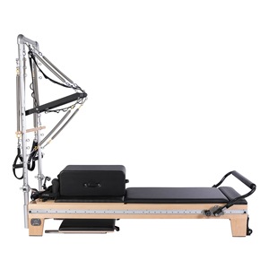 Reformer de Pilates Commercial avec Tour Demi-<span class=keywords><strong>Trapeze</strong></span> et Système <span class=keywords><strong>Trapeze</strong></span> Complet, Lit de Pilates Ajustable pour Entraînement de Force du Corps Entier, Portable en Bois - Product Image 1