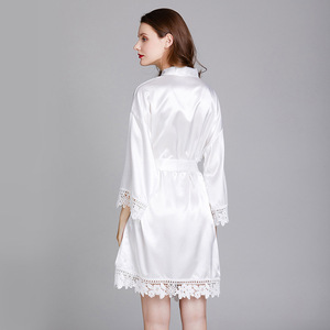 Peignoir de luxe pour femme, grande taille, en soie glacée, à manches longues, collection Printemps/Été, idéal pour la détente, la nuit ou comme robe de mariée/d Demoiselle d'honneur - Product Image 3