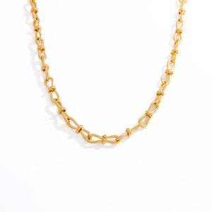 Simple and High-End Stainless Steel Necklace with 18K Real Gold <b>Titanium</b> Steel Lock Link <b>Chain</b> Pendant Jewelry for Parties - Product Image 5