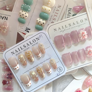 <span class=keywords><strong>Ongles</strong></span> artificiels <span class=keywords><strong>de</strong></span> luxe à presser, design 3D aléatoire, avec <span class=keywords><strong>décoration</strong></span> en strass pour salon <span class=keywords><strong>de</strong></span> manucure - Product Image 2