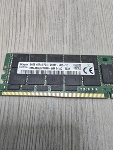 Hmaa8gl7cpr4n-wm หน่วยความจำ Ddr4 Pc4-2933y 4drx4 64กรัมสำหรับ Hmaa8gl7cpr4n-wm เซิร์ฟเวอร์ Ddr4 Pc4-23400 SDRAM (2933 MHz) Quad Rank 288- - Product Image 2