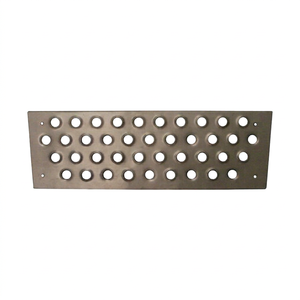 Nuevo COS.PEL. Rejilla Superior Metálica para Estribo de Vehículo RH-LH, Pieza de Repuesto para Carrocería de Camioneta, Modelo 1005.94305, 2.0 kg - Product Image 1