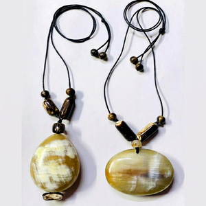 Eco-Friendly Natural Buffalo Horn Pendant Necklace Handmade Ethnic Jewelry for Women Fashion Accessories For Party - Product Image 2