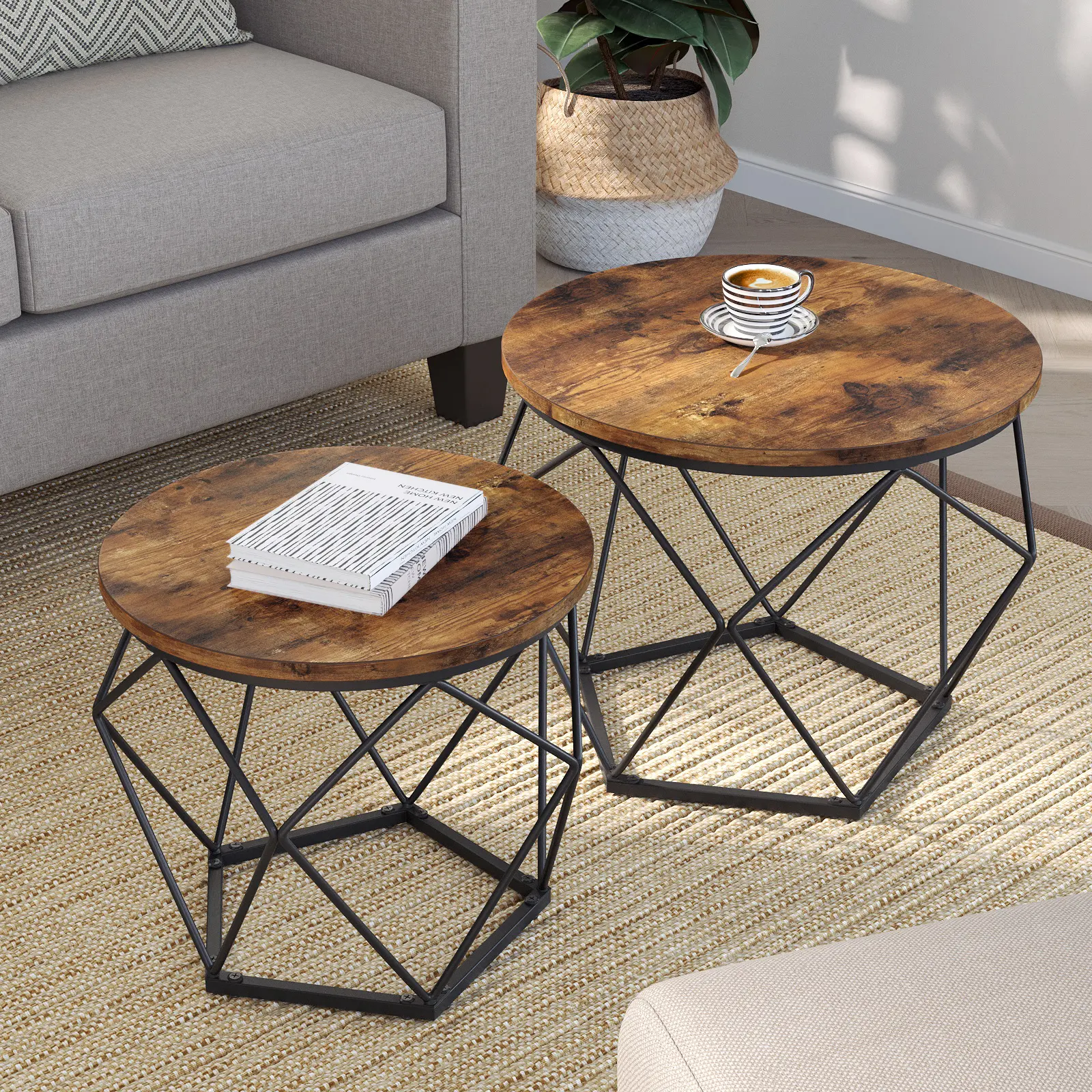 VASAGLE धातु फ्रेम और लकड़ी ऊपर की ओर घोंसले के शिकार टेबल साइड मल कॉफी टेबल बेडरूम सोफे के लिए साइड टेबल और बिस्तर