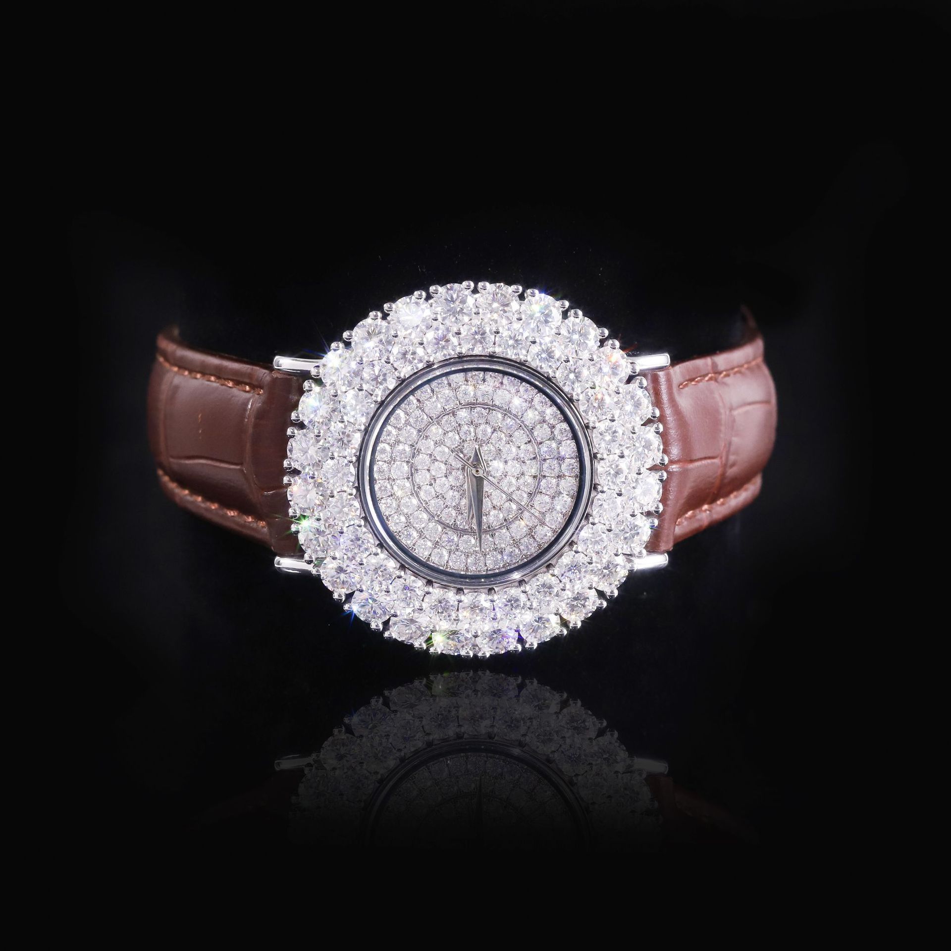 Reloj de moissanita de plata de ley 925 (correa marrón)