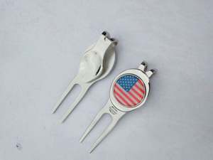 Fourche à balle verte multifonctionnelle en métal, aimant pour tondeuse à gazon en alliage de zinc, accessoires standard pour terrains de golf, modèle USA Mairun - Product Image 6