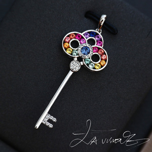 Colgante Unisex de la Serie Counterattack, Aleación Vintage con Incrustaciones de Plata 925, Cristal y Diamantes de Imitación - Product Image 2