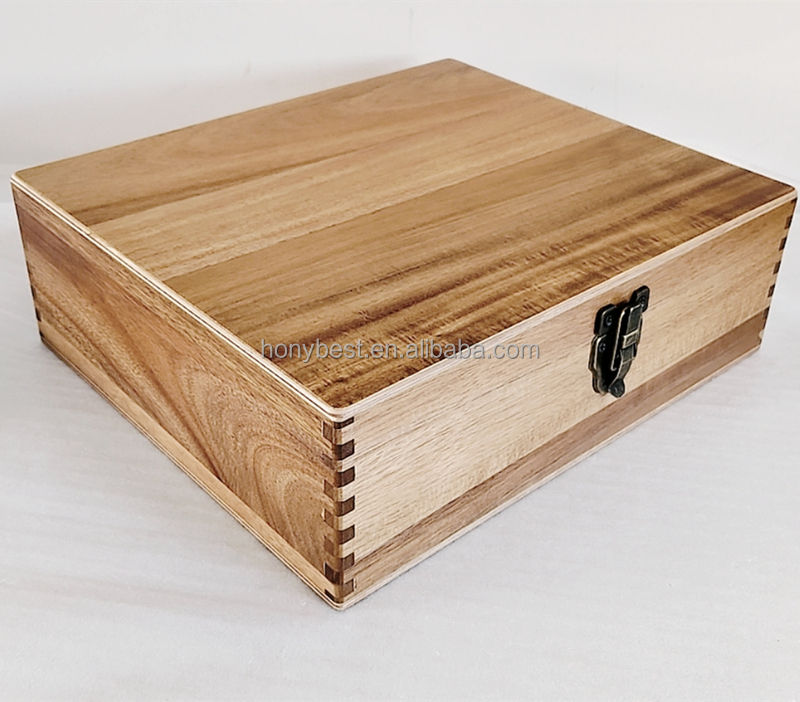 Barniz color madera de acacia