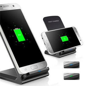 10W <span class=keywords><strong>Chargeur</strong></span> Sans Fil Support USB Rapide 3.0 <span class=keywords><strong>Chargeur</strong></span> rapide pour iPhone 11 X XS XR <span class=keywords><strong>Samsung</strong></span> Xiaomi téléphone <span class=keywords><strong>Qi</strong></span> <span class=keywords><strong>chargeur</strong></span> Tablette Adaptateur Mural - Product Image 1