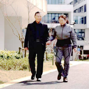 הליכון ורולטור לשיקום אורתופדי קליני להתאוששות שרירים, נכות הליכה הנגרמת משבץ - Product Image 2