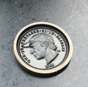 Gravure laser en relief 2.5D 3D sur les pièces <span class=keywords><strong>de</strong></span> monnaie, machine <span class=keywords><strong>de</strong></span> gravure profonde sur les pièces <span class=keywords><strong>de</strong></span> monnaie métalliques, provenant <span class=keywords><strong>de</strong></span> l'usine - Product Image 6