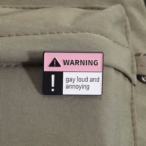 LGBT骄傲珐琅别针酷儿和欣欣向荣的声明胸针翻领徽章彩色金属珠宝给朋友的礼物 - Product Image 3