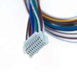 Faisceau de câbles personnalisé avec connecteur DF50S-20S-1C à pas de 1,0 mm et 20 broches, câble à extrémité unique 28AWG pour véhicule électrique - Product Image 2