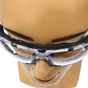 Gafas de Seguridad Industriales <span class=keywords><strong>ANSI</strong></span> <span class=keywords><strong>Z87</strong></span> con Protección Fotocromática para Soldadura y Construcción, <span class=keywords><strong>Lentes</strong></span> Antivaho y Antiarañazos, Gafas Transparentes de Nailon - Product Image 4