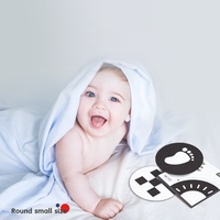 Cartes de stimulation visuelle pour bébés à contraste élevé, cartes de vision en noir et blanc pour nourrissons et bébés nouveau-nés