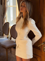 Ensemble élégant pour femme 2026 : Blazer ajusté, mini-jupe, robe de soirée formelle à manches longues et col montant, tenue de soirée personnalisée