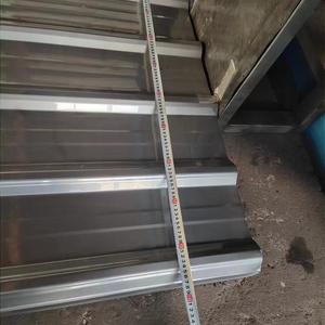 201 304 1000mm 3000mm Panel de techo de acero inoxidable Hoja de acero corrugado para techos/Hoja de <span class=keywords><strong>cubierta</strong></span> de piso de metal - Product Image 4