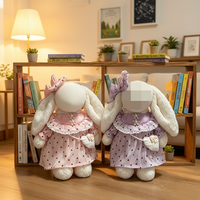 [Uniquement en tissu] Ensemble de robe attrayant en forme de cœur pour poupée en peluche de 32 cm, ensemble de robe fluorescente en trois pièces en forme de cœur.