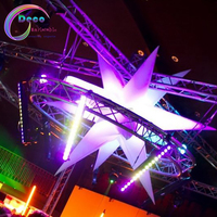 Décoration de fête de boîte de nuit étoile gonflable suspendue avec lumière LED