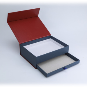 Caja de Regalo de Cartón Rígido Mate de Lujo con Logotipo Personalizado Premium, Caja de Regalo Magnética Plegable con Cierre de Cajón - Product Image 2