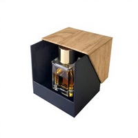 Boîte cadeau rigide à ouverture latérale en bois et noir contrastant pour parfum, emballage de parfum haut de gamme personnalisé OEM ODM