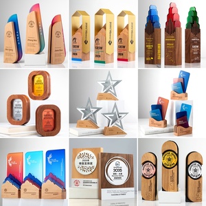 Trofeo Creativo de Cristal y Madera Maciza, Medalla de Competición Personalizable para Premios de Aniversario de Personal, Regalo Empresarial - Product Image 2