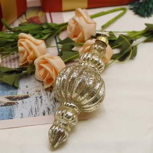 Colgante de Vidrio Navideño Hecho a Mano con Efecto de Plata Rota, Colores y Formas Personalizables, Decoración para Árbol de Navidad - Product Image 4