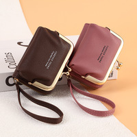 Porte-Monnaie Femme en Cuir PU, Petit Étui à Cartes de Crédit, Pochette à Monnaie avec Fermoir Kiss Lock et Boucle