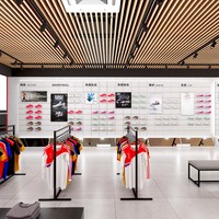 Système d'affichage mural 2026 pour chaussures – Présentoir pour baskets de sport – Étagère de présentation de marchandises pour la vente au détail
