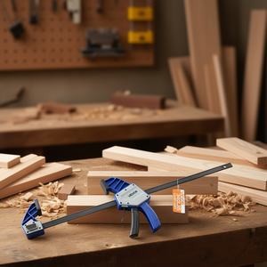 Prensa de Barra de Una Mano Vevor de 24 Pulgadas con Capacidad de Carga de 340 Libras, Prensa Ajustable para Trabajos en Madera - Product Image 2