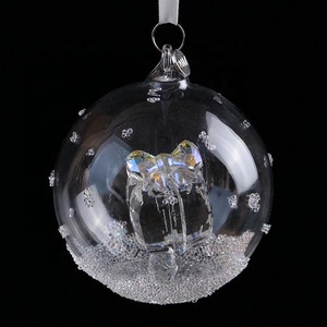Christmas Romantic Crystal Glass Round Ball <strong>Snowflake</strong> Car Interior <strong>Decoration</strong> for Souvenir Birthday Wedding Return Gift - Product Image 5
