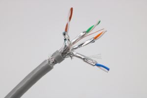 Cat7 <span class=keywords><strong>cable</strong></span> <span class=keywords><strong>ethernet</strong></span> <span class=keywords><strong>plano</strong></span> de alta calidad <span class=keywords><strong>cable</strong></span> de <span class=keywords><strong>ethernet</strong></span> <span class=keywords><strong>cable</strong></span> de parche 100m cat7 - Product Image 6