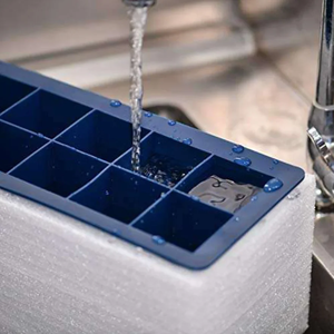 Whiskey rõ ràng pha lê nhựa Silicone Kem vuông khối container dễ dàng phát Hành Hiện Đại các nhà sản xuất Silicone Ice Cube khuôn xô hộp - Product Image 3