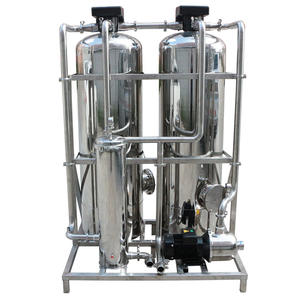 Máquina suavizante de tratamiento de agua alcalina de botella de acero inoxidable de doble etapa 2000LPH para líquido de lavado y <span class=keywords><strong>crema</strong></span> de Gel de Ducha - Product Image 2