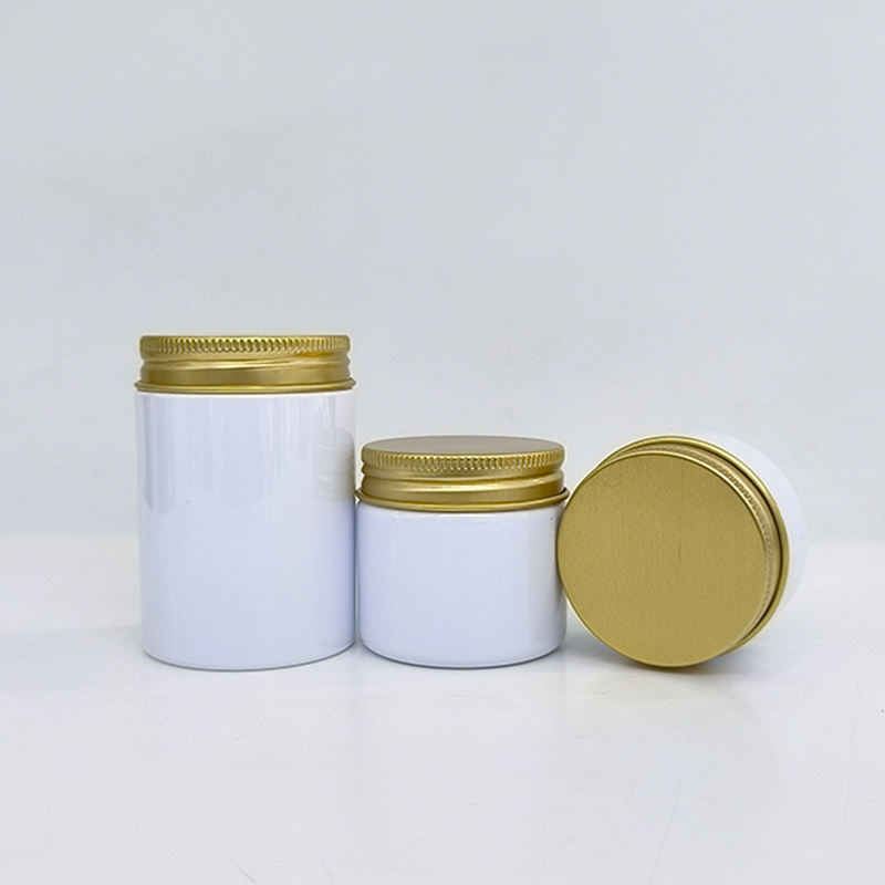 สีขาวพร้อมฝาอลูมิเนียมสีทอง