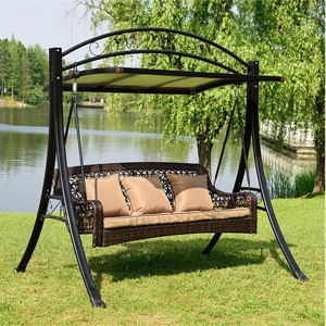 Columpios de Patio con Estructura Metálica y Toldo Ajustable de Policarbonato para Jardín, Patio Trasero, Parque y Piscina, Gran Venta - Product Image 1