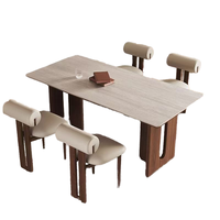 Ensemble de table à manger moderne et minimaliste de style nordique en bois massif rectangulaire assemblé pour les petites familles ou les salles à manger