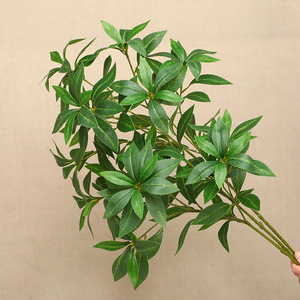 Plantes vertes artificielles et ornements d'horloge suspendus <span class=keywords><strong>en</strong></span> <span class=keywords><strong>bois</strong></span> <span class=keywords><strong>de</strong></span> style rustique pour la décoration du salon et <span class=keywords><strong>de</strong></span> la table à manger - Product Image 1