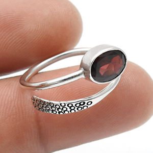Bagues en argent sterling 925 avec grenat naturel pour femmes, bijoux en argent raffinés et tendance, bagues éternité vermeil, vente en gros OEM - Product Image 1
