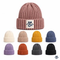 Bonnet en tricot côtelé épais rose poudré pour femme, taille unique, avec revers, chaud, hiver, patch tissé, logo personnalisé, vente en gros, approvisionnement en vrac