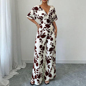 Combinaison personnalisée à imprimé floral intégral pour femmes, manches papillon, pantalon pour femmes - Product Image 3