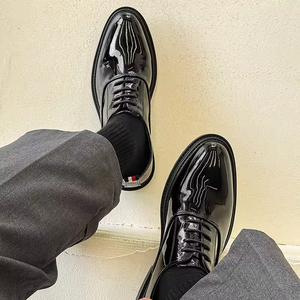 Zapatos Oxford Formales de Cuero para Hombre, Hechos a Mano con Tres Costuras Goodyear, de Alta Calidad y Lujo, Estilo Casual de Negocios, Color Verde Perenne - Product Image 3