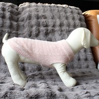 Vêtements pour chiens OEM en tricot doux et léger, effet cireux, avec logo personnalisé, anti-chute de poils, imitation fourrure de vison, chauds, décoratifs à motifs géométriques ondulés