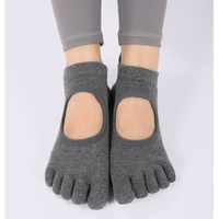 Nouveau Chaussettes de yoga personnalisées à cinq doigts avec bout fendu Chaussettes de fitness à poignée au sol Chaussettes de danse antidérapantes Pilates Chaussettes à dos ouvert