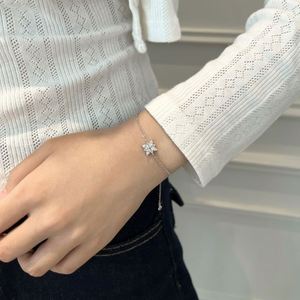 Pulseras con Colgante de Copo de Nieve de Circonia Cúbica 5A y Cadena de Plata S925 de Diseño Elegante Dylam para Mujer, Uso Diario - Product Image 4