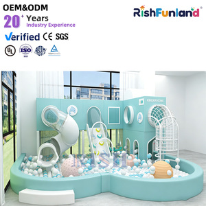 Ensemble de jeu interactif personnalisable pour petits espaces domestiques, avec piscine à balles, filet d'escalade et toboggan combiné, équipement de jeu souple pour salle de jeux intérieure - Product Image 2