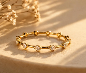 Bague à bulles flottantes en diamant de laboratoire, alliance minimaliste éternelle, cadeau de mariage à empiler - Product Image 3