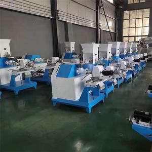 Automatische Pellet Kleine schwimmende Fischfutter Pellet herstellungs maschine Weizen kleie Knochenmehl Haustier Hundefutter Mühle Extruder - Product Image 6