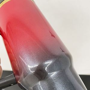 Gobelet isotherme 40oz à dégradé rouge-vert, plaqué or, effet ombré pailleté, pour gravure laser (modèle H2.0) - Product Image 3